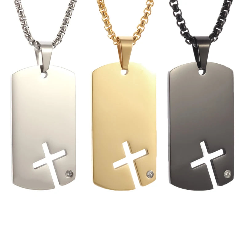 Modische Anhänger-Kette mit Kreuz-Aussparung