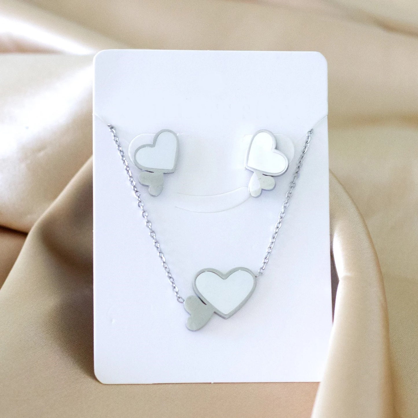 Herzen-Schmuck-Set // Verspielt und schmeichelnd