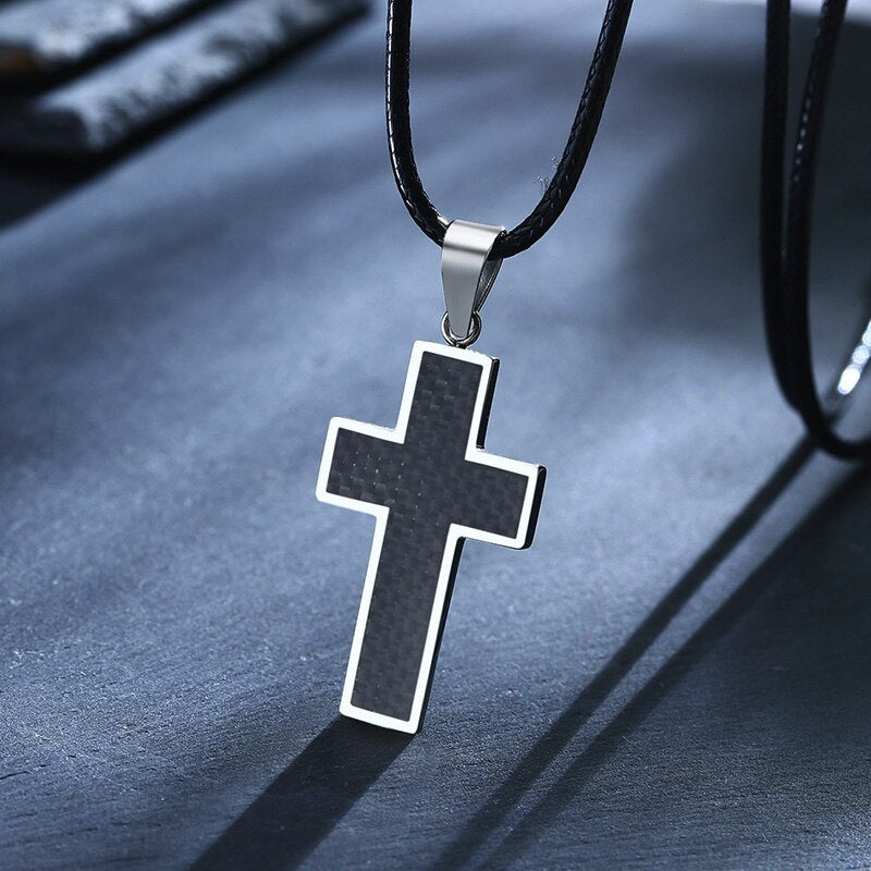 Kreuz-Kette mit Carbonfasern (subtil und zeitlos)