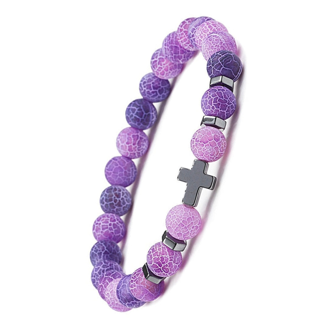 Perlenarmband mit dem Kreuz aus Roteisenstein