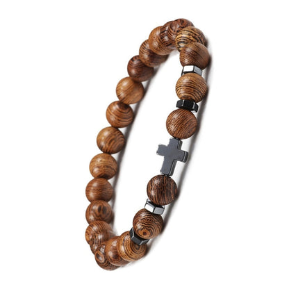 Perlenarmband mit dem Kreuz aus Roteisenstein