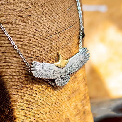 Halskette - Fliegender Adler