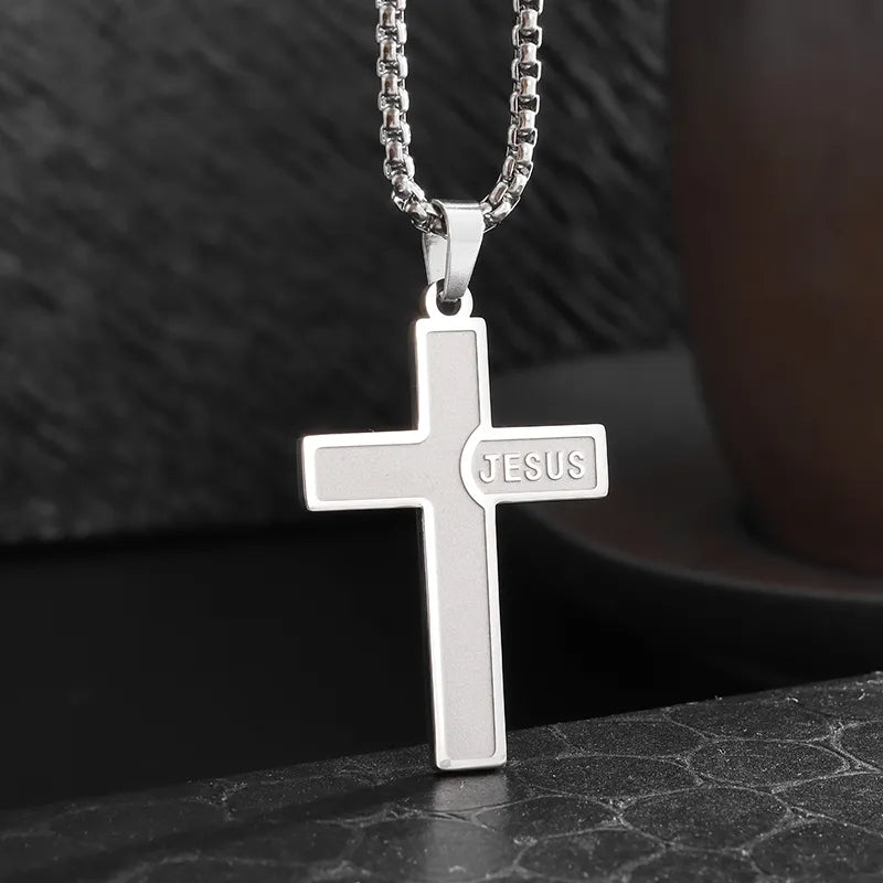 Kreuz-Kette mit glänzendem "JESUS" Schriftzug