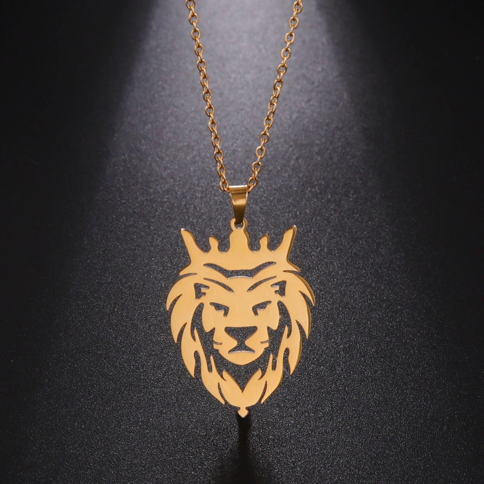 Halskette - Majestätischer Löwe