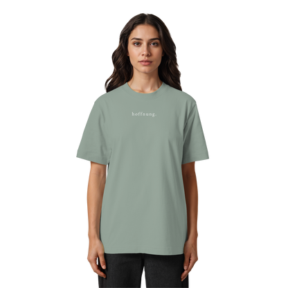 Die Hoffnung hat einen Namen - Jesus - Heavy Oversized Shirt