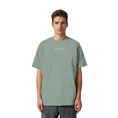 Die Hoffnung hat einen Namen - Jesus - Heavy Oversized Shirt