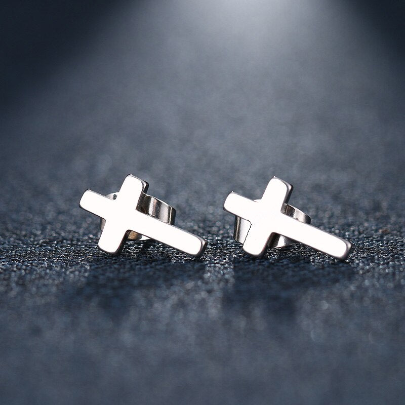 Dezente Kreuz-Ohrstecker